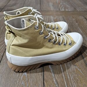 Converse Chuck Taylor All Star Lugged 2.0 Utility , Women's SZ 8.5, Men's SZ 6.5